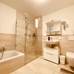 Burg 4* 어벤버그