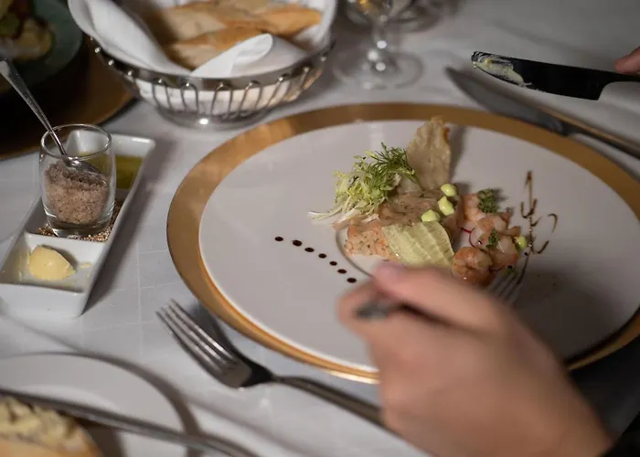 Burg Ξενοδοχείο