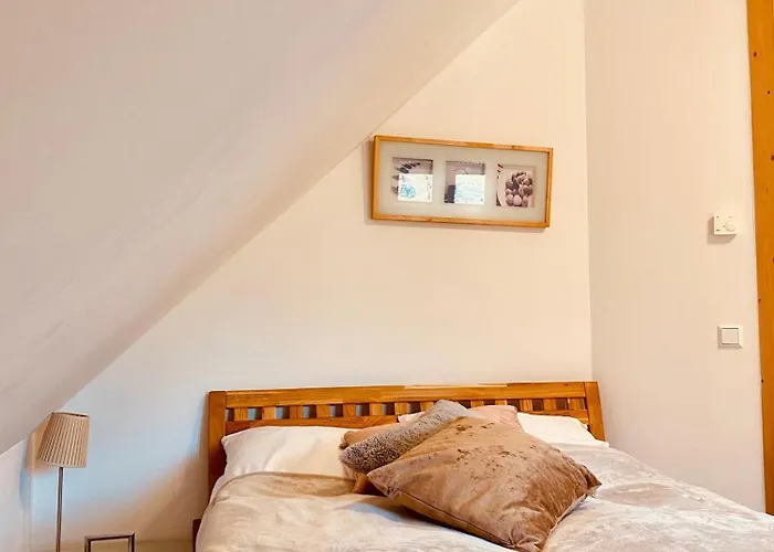 Burg Ξενοδοχείο 4*