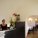 Hotel Burg 4*