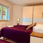 Hotel Burg
