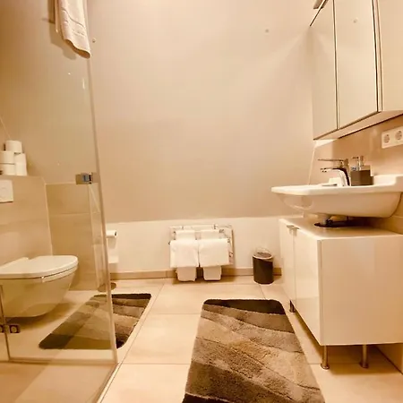 Hotell Burg 4*